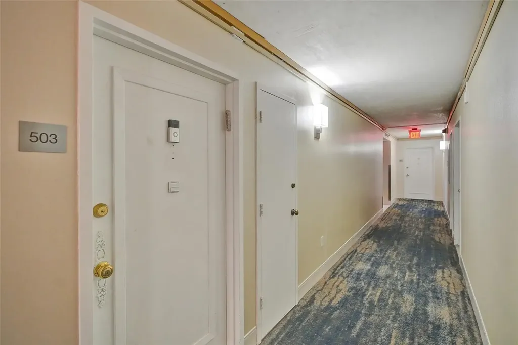 18041 SE Biscayne Boulevard Aventura FL 33160