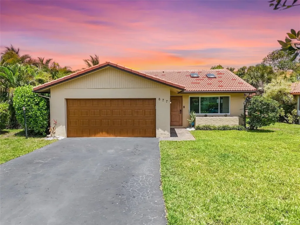 877 NW 87th Avenue Coral Springs FL 33071