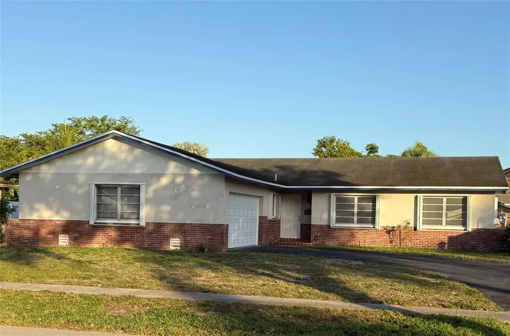 1501 SW 55th Avenue Plantation FL 33317