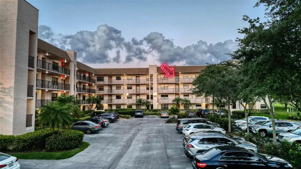 10433 Sunrise Lakes Boulevard Sunrise FL 33322