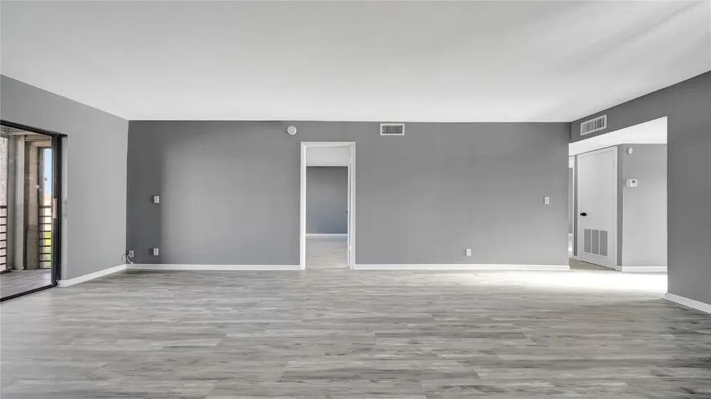 10433 Sunrise Lakes Boulevard Sunrise FL 33322