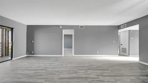 10433 Sunrise Lakes Boulevard Sunrise FL 33322