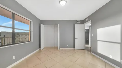 10433 Sunrise Lakes Boulevard Sunrise FL 33322