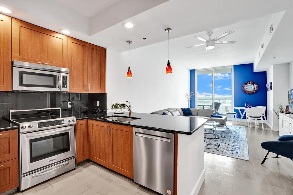 315 NE 3rd Avenue Fort Lauderdale FL 33301