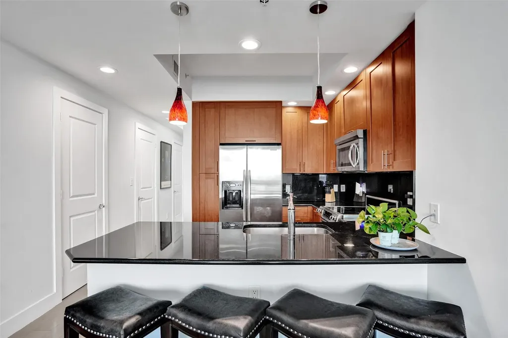 315 NE 3rd Avenue Fort Lauderdale FL 33301