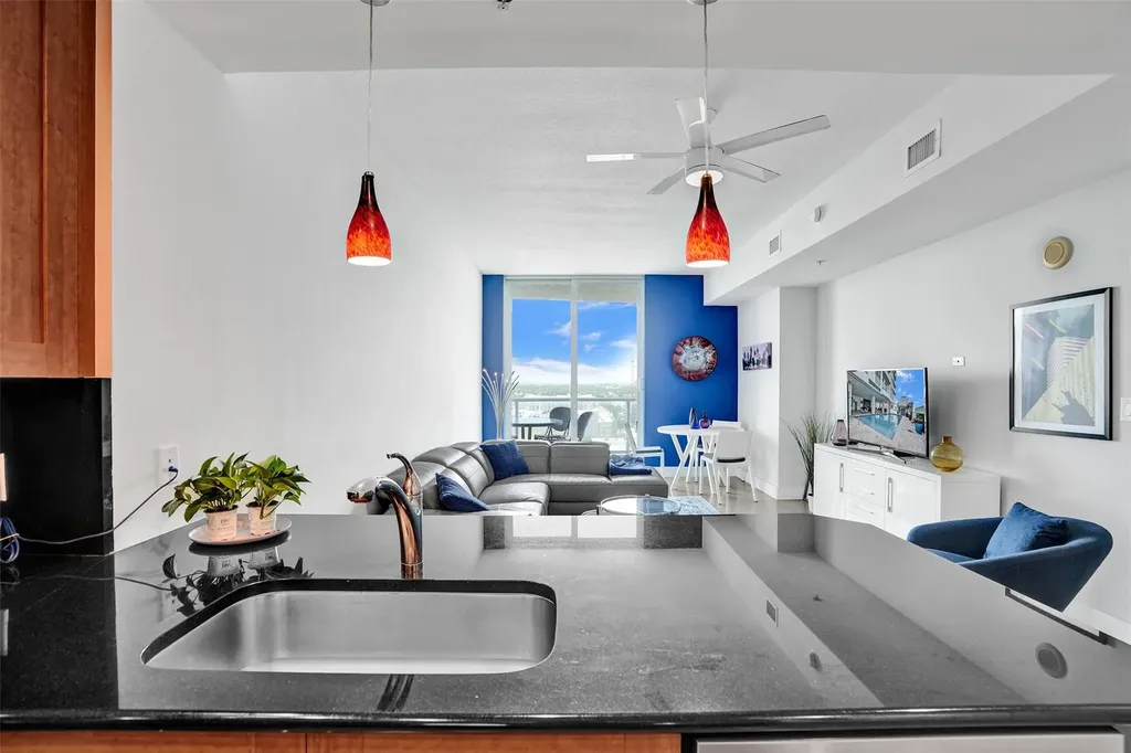 315 NE 3rd Avenue Fort Lauderdale FL 33301