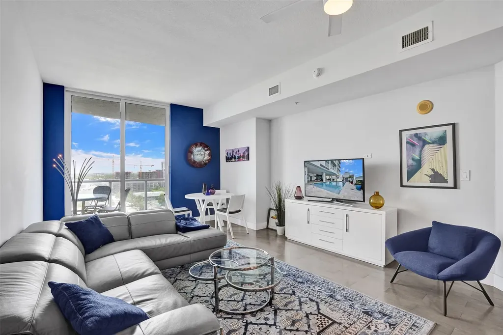 315 NE 3rd Avenue Fort Lauderdale FL 33301