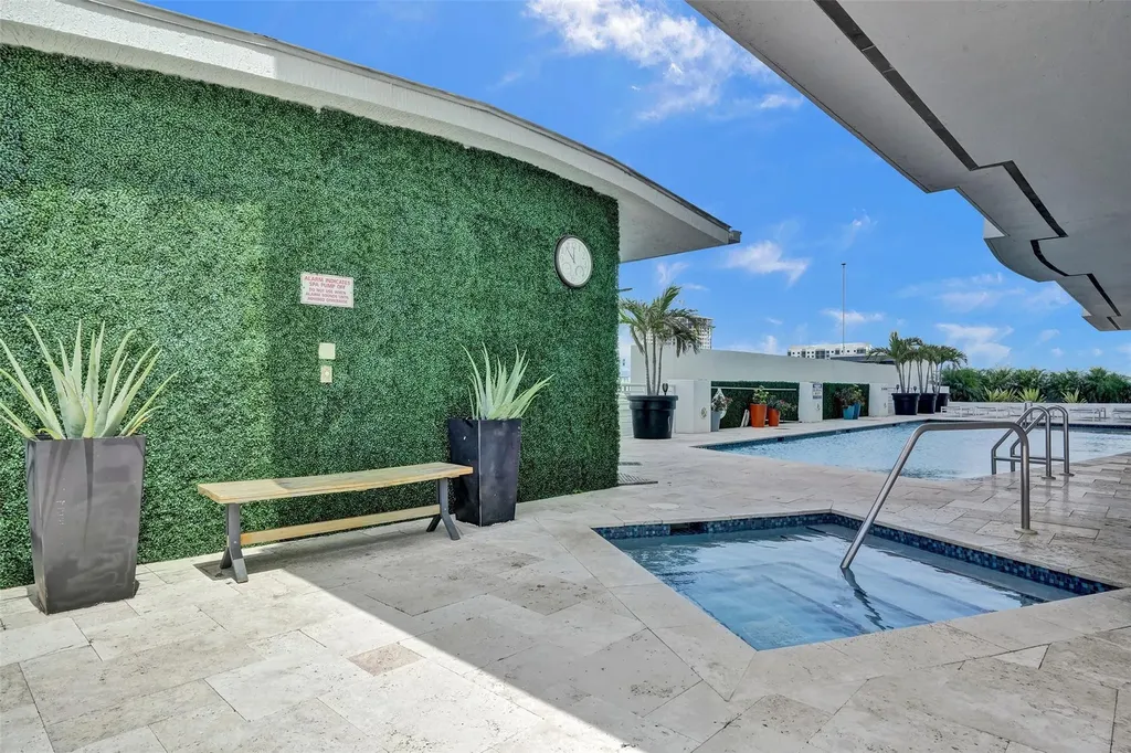 315 NE 3rd Avenue Fort Lauderdale FL 33301