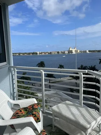 1551 N Flagler Drive West Palm Beach FL 33401