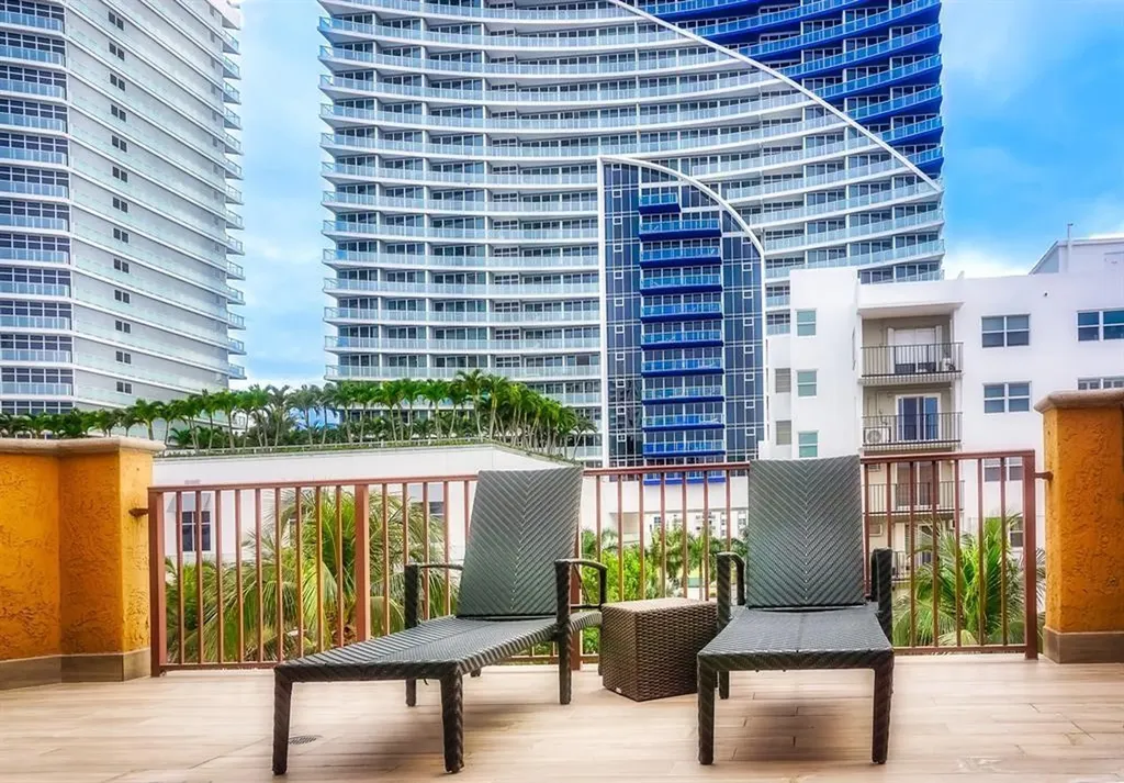 3035 Riomar Street Fort Lauderdale FL 33304