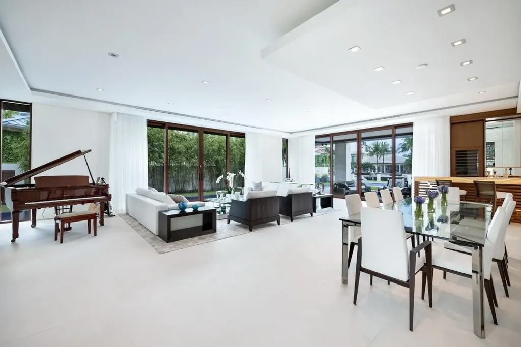 10 Pelican Drive Fort Lauderdale FL 33301