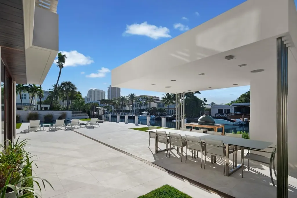 10 Pelican Drive Fort Lauderdale FL 33301