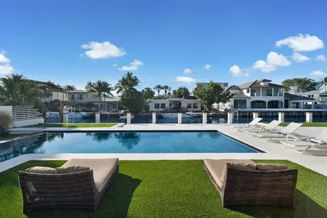 10 Pelican Drive Fort Lauderdale FL 33301