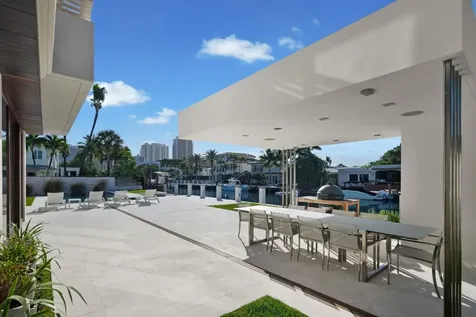 10 Pelican Drive Fort Lauderdale FL 33301