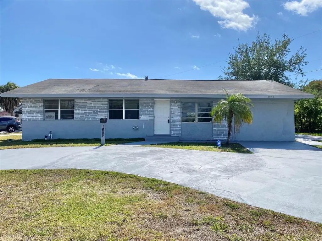 1654 43rd Street West Palm Beach FL 33407
