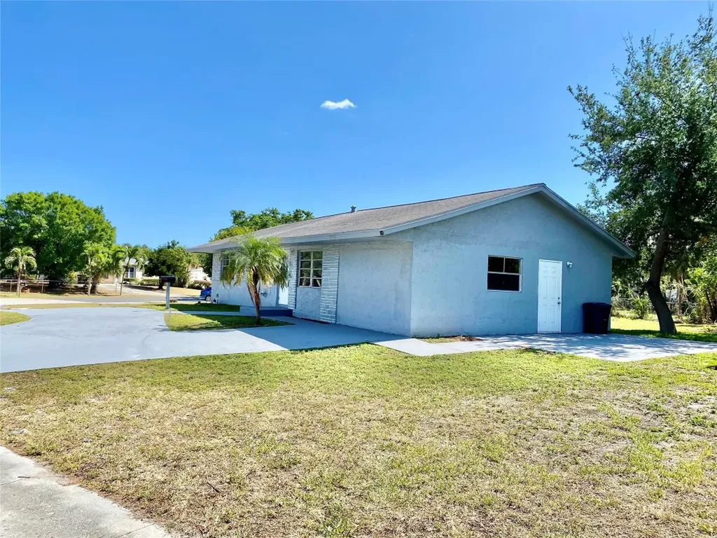 1654 43rd Street West Palm Beach FL 33407