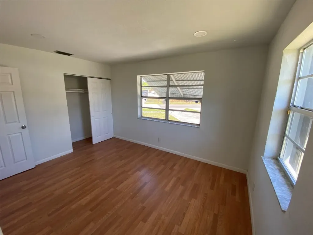 1654 43rd Street West Palm Beach FL 33407