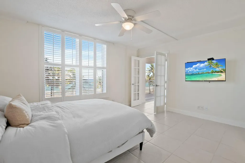1051 Hillsboro Mile Hillsboro Beach FL 33062