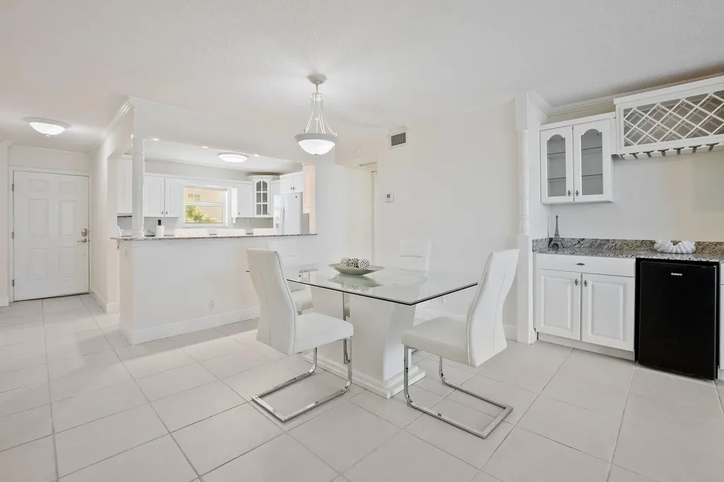 1051 Hillsboro Mile Hillsboro Beach FL 33062