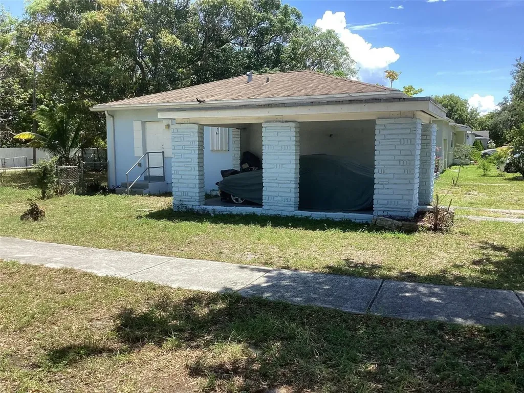 495 NW 124th Street North Miami FL 33168