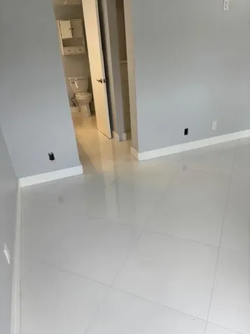 1811 Sabal Palm Davie FL 33324