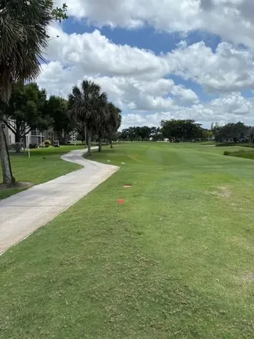 1811 Sabal Palm Davie FL 33324