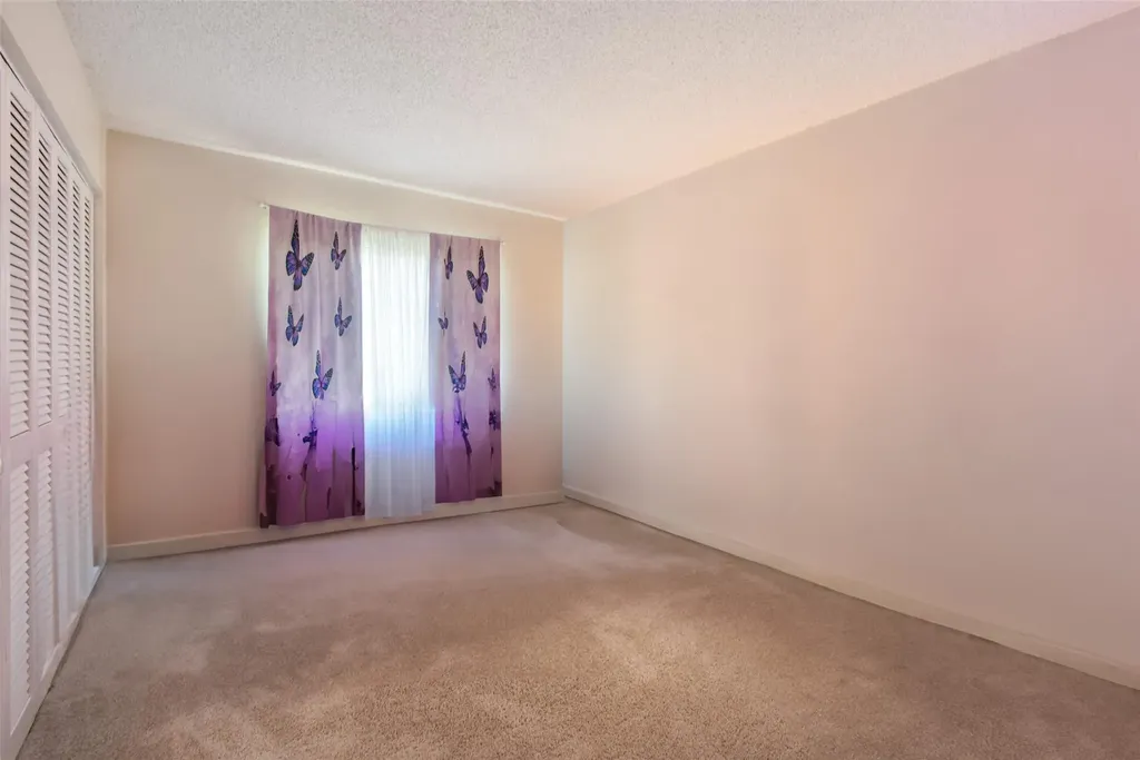 3402 Gardens Drive Palm Beach Gardens FL 33410