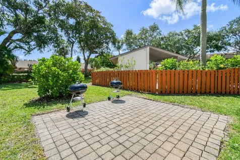 3402 Gardens Drive Palm Beach Gardens FL 33410