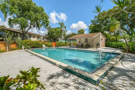 3402 Gardens Drive Palm Beach Gardens FL 33410