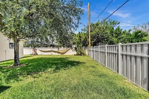 1311 NE 42nd Street Oakland Park FL 33334