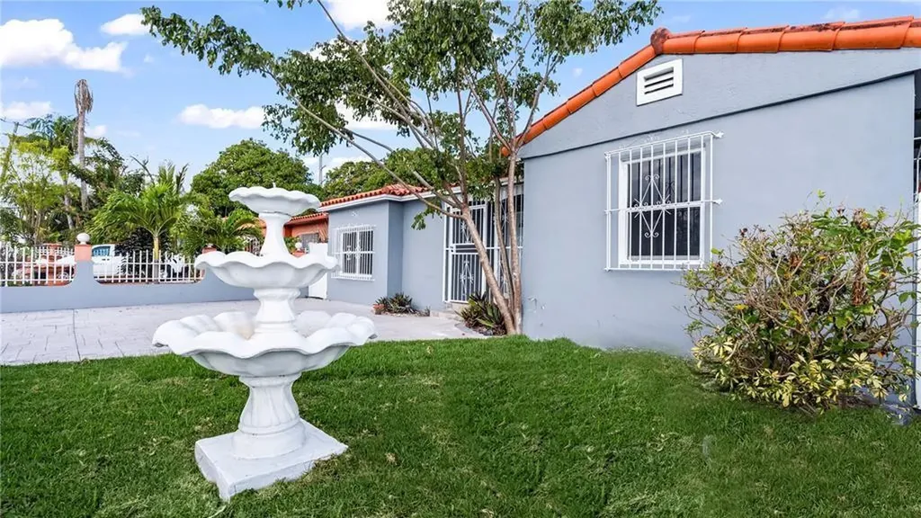465 NW 119th Street Miami FL 33168