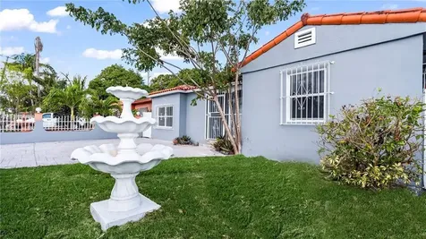 465 NW 119th Street Miami FL 33168