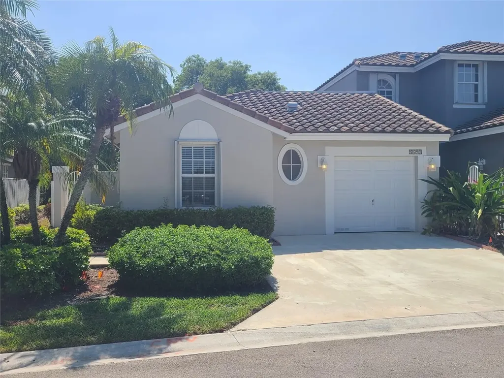 5692 NW 120th Terrace Coral Springs FL 33076