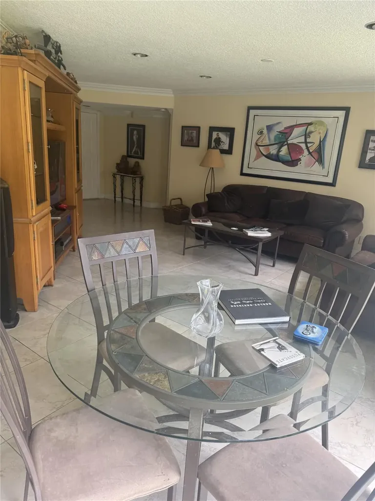 1668 Cypress Pointe Drive Coral Springs FL 33071