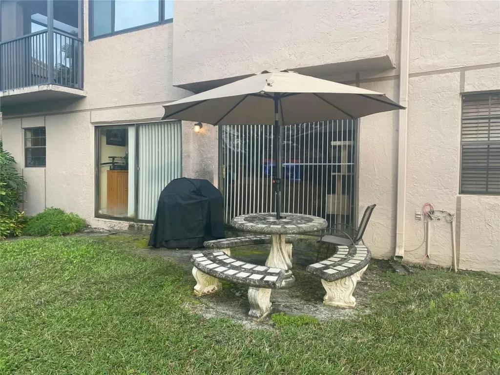 1668 Cypress Pointe Drive Coral Springs FL 33071