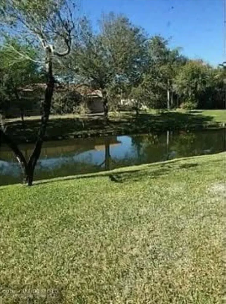 1668 Cypress Pointe Drive Coral Springs FL 33071