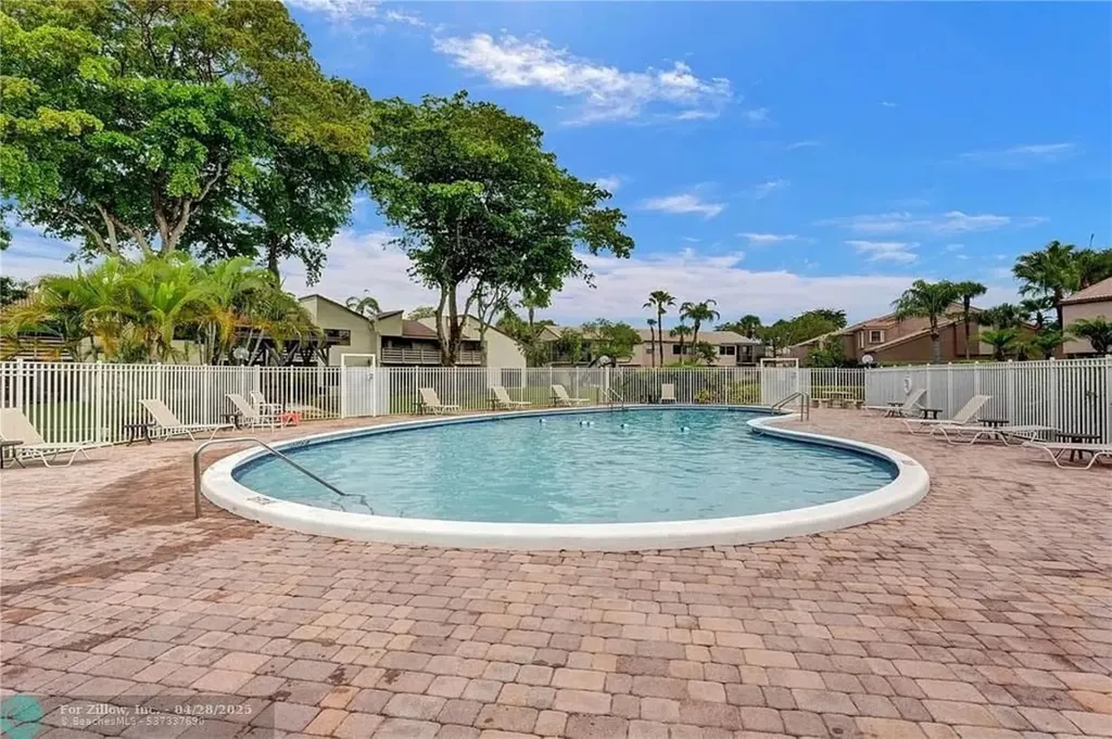 1668 Cypress Pointe Drive Coral Springs FL 33071