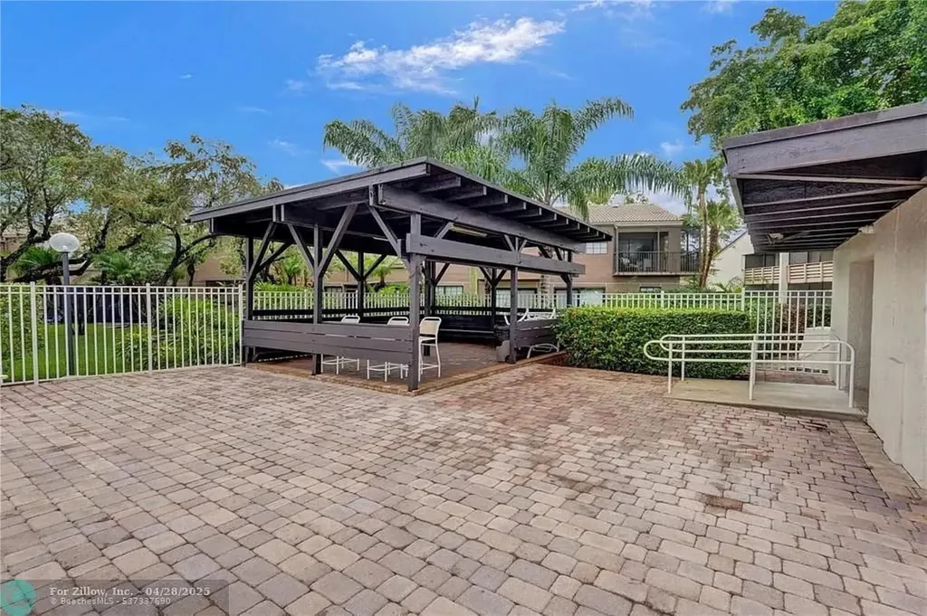 1668 Cypress Pointe Drive Coral Springs FL 33071