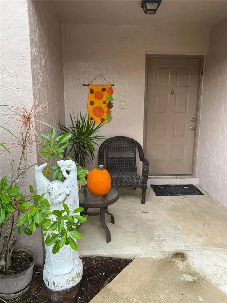 1668 Cypress Pointe Drive Coral Springs FL 33071
