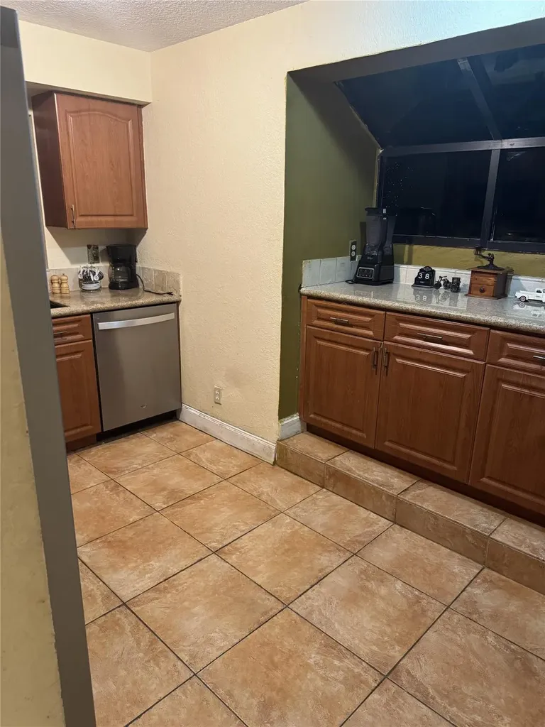1668 Cypress Pointe Drive Coral Springs FL 33071