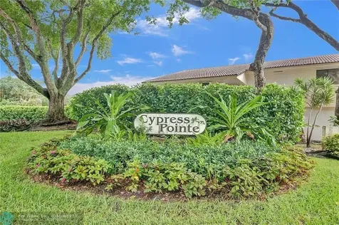 1668 Cypress Pointe Drive Coral Springs FL 33071