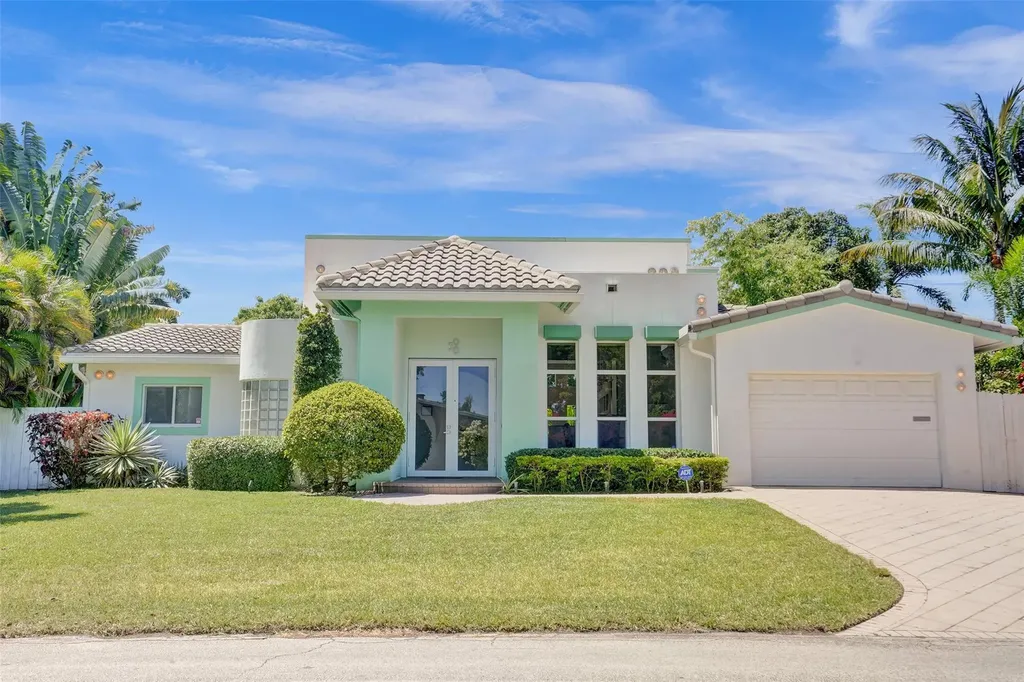 300 NW 21st Court Wilton Manors FL 33311