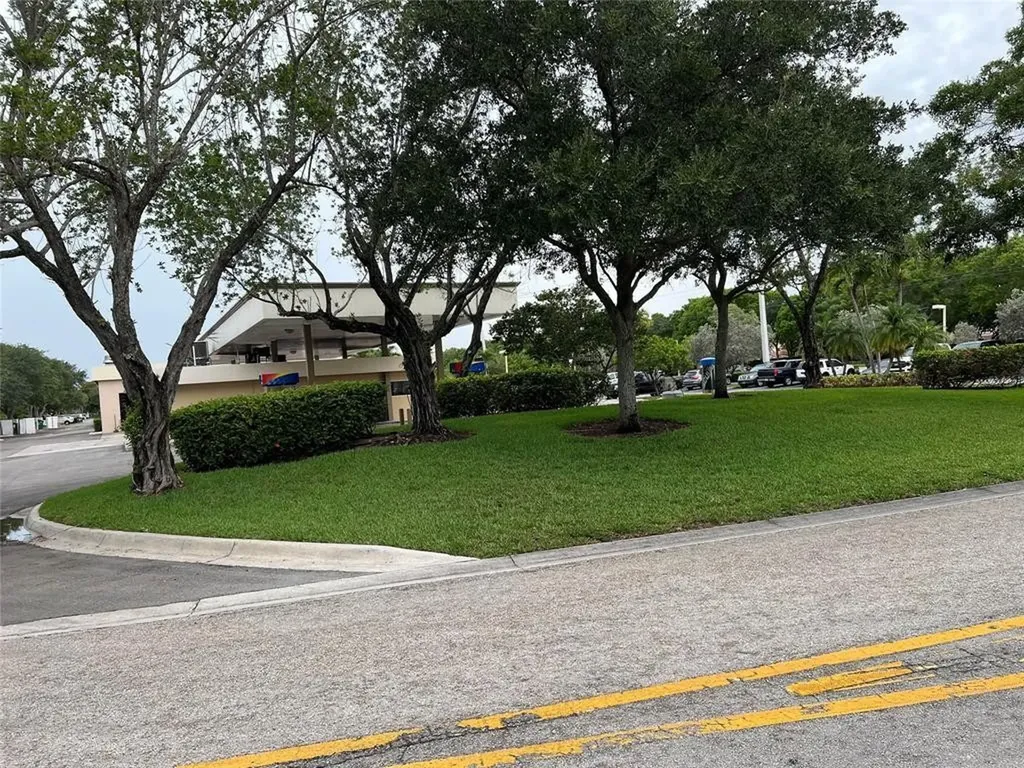 11218 Wiles Road Coral Springs FL 33076