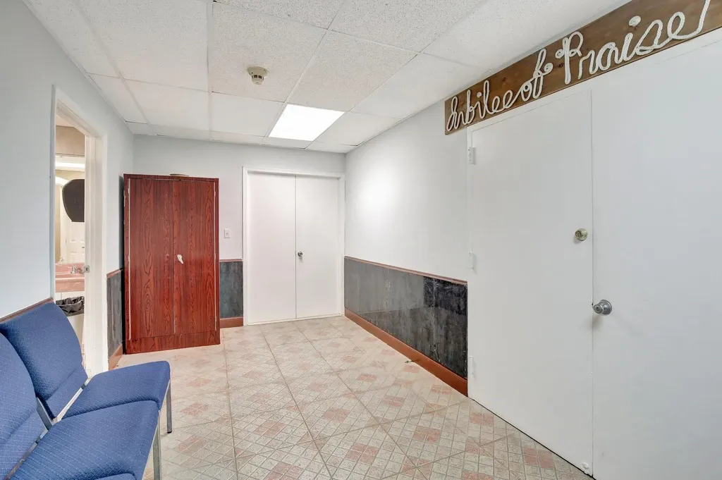 4505 NW 103rd Avenue Sunrise FL 33351