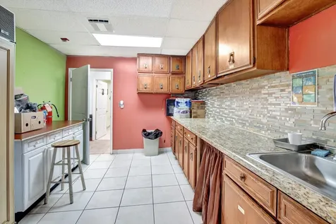 4505 NW 103rd Avenue Sunrise FL 33351