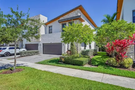 10507 NW 81st Terrace Doral FL 33178