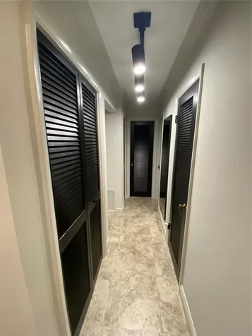 4040 N Hills Drive Hollywood FL 33021
