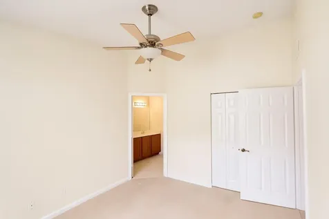 3261 Laurel Ridge Circle Riviera Beach FL 33404