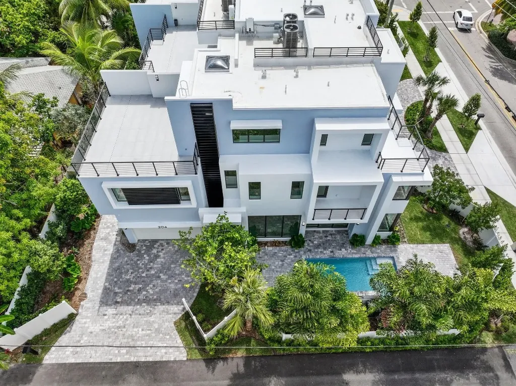 204 Osceola Park Lane Delray Beach FL 33483
