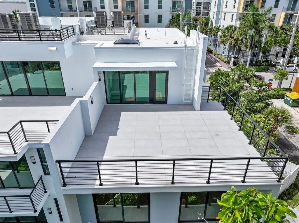 204 Osceola Park Lane Delray Beach FL 33483